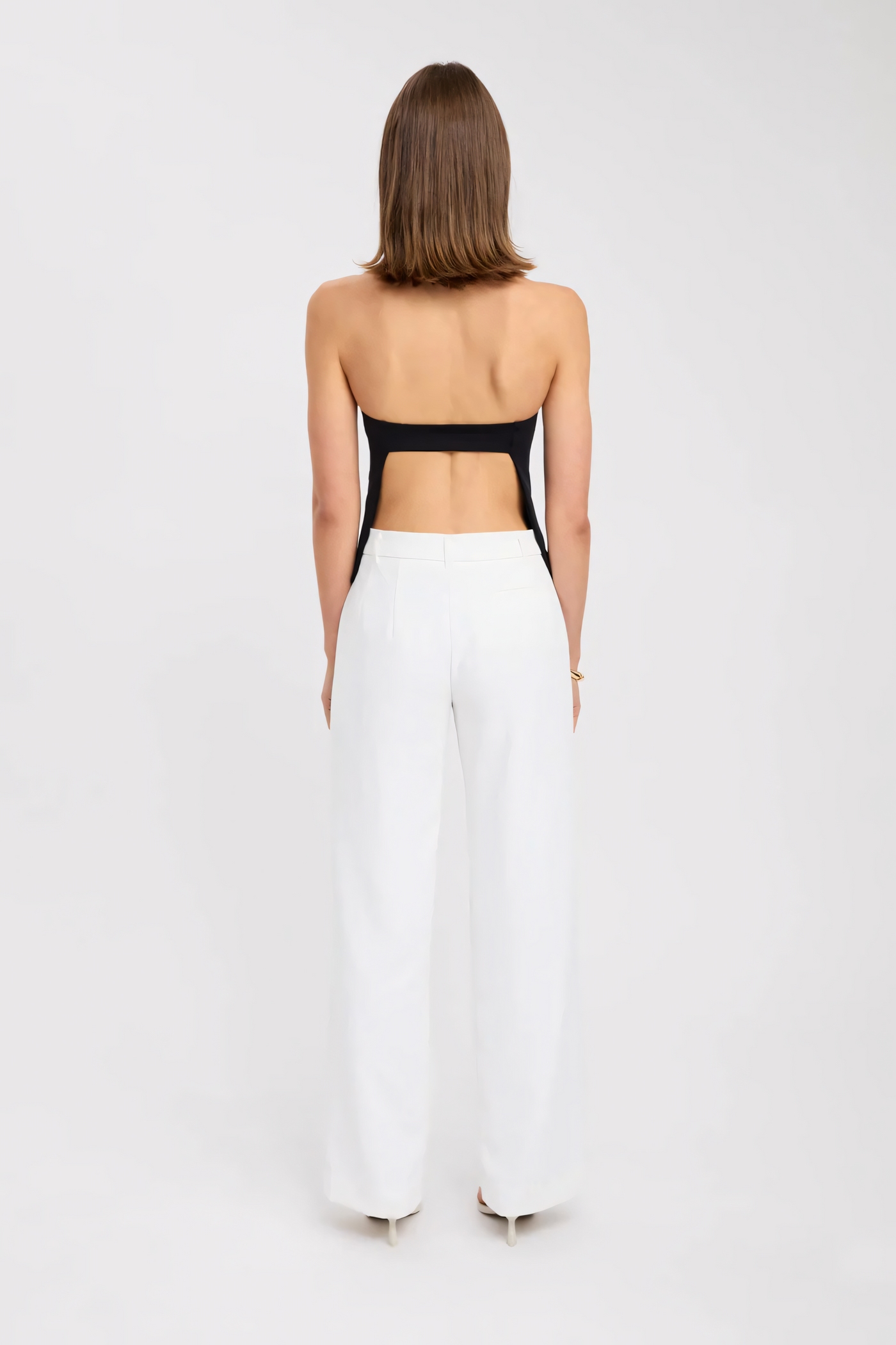 Lunara - Halter Backless Top