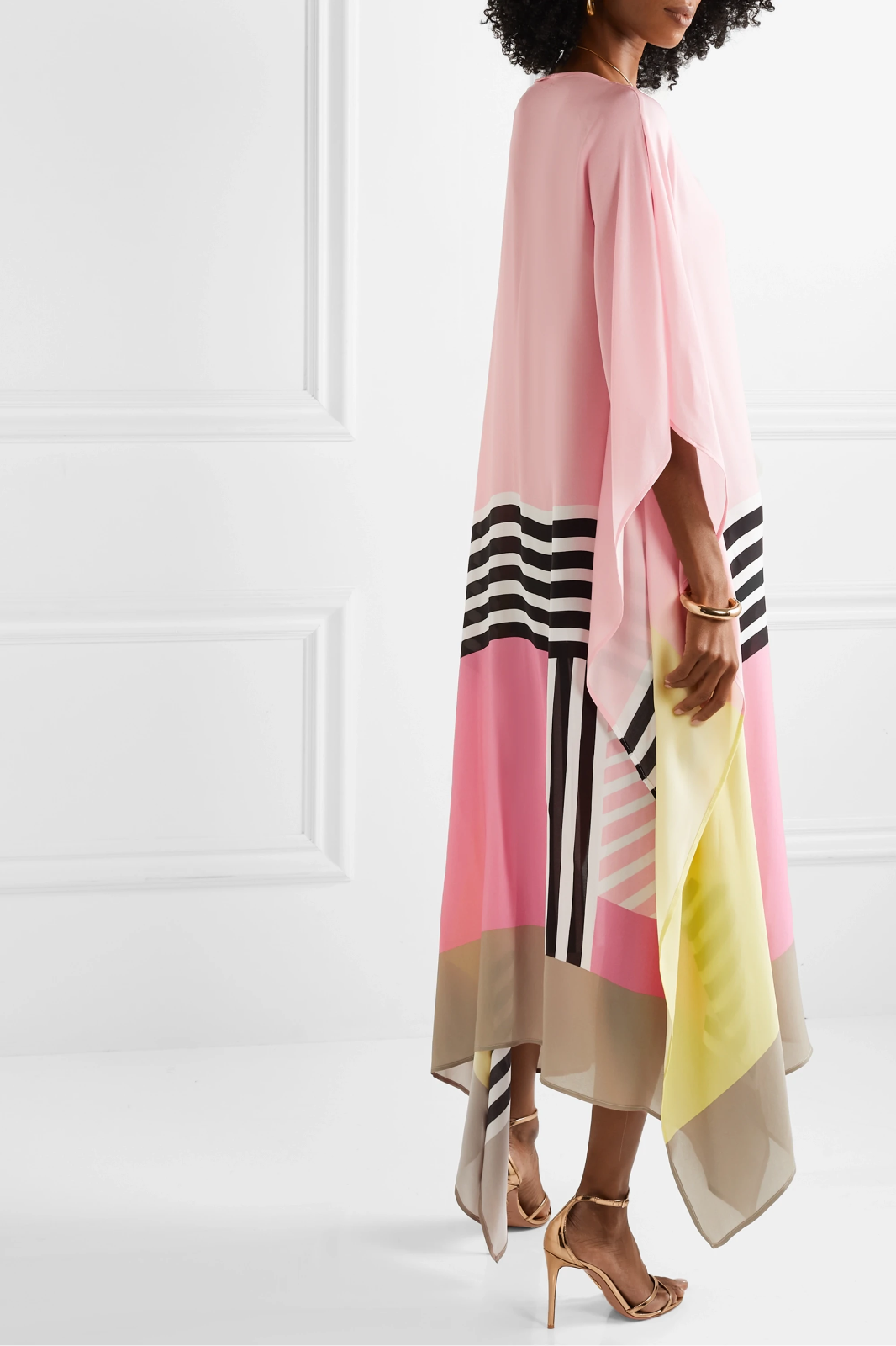 Rilinda - Geometrische Kaftan in Luxe Design